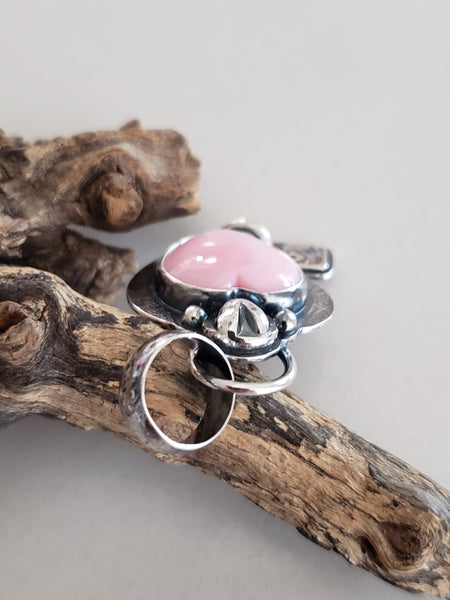 Pink Conch Heart Pendant