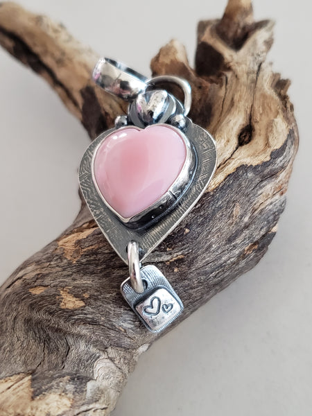 Pink Conch Heart Pendant