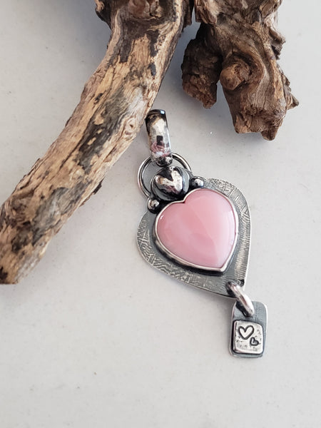 Pink Conch Heart Pendant