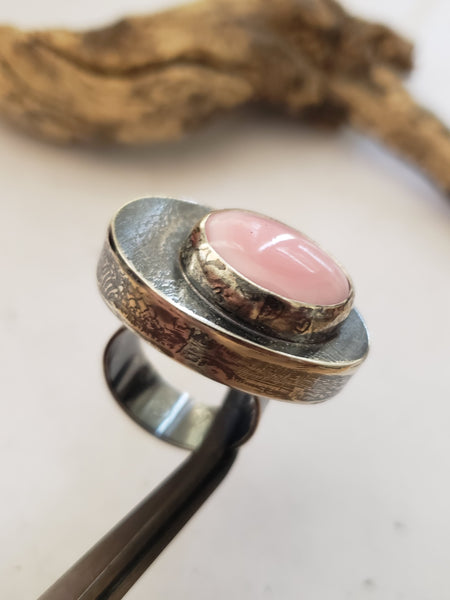 Pink Conch Hollow-Form Ring