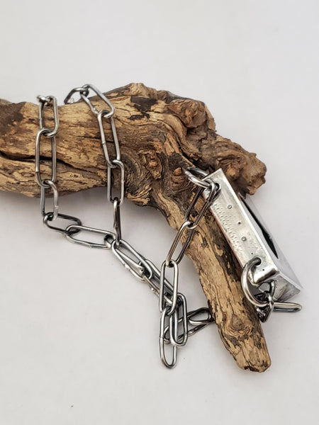 Hollow-form Heart Necklace