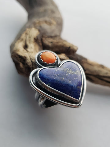 Lapis and Spiny Oyster Heart Ring