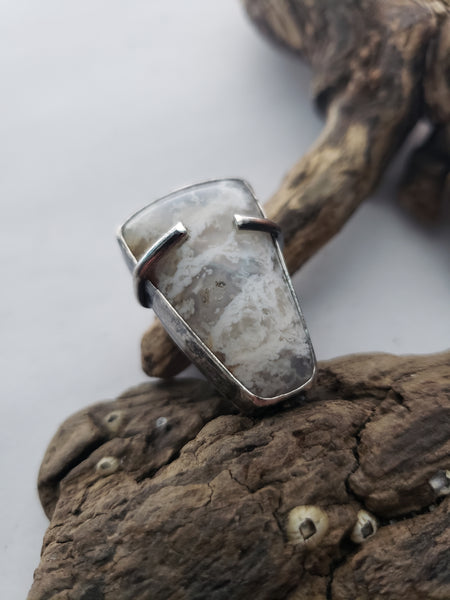 "Stinking Water" Plume Agate Ring