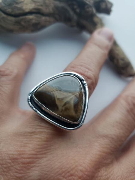 "Mountain saddle" Polychrome Jasper Ring